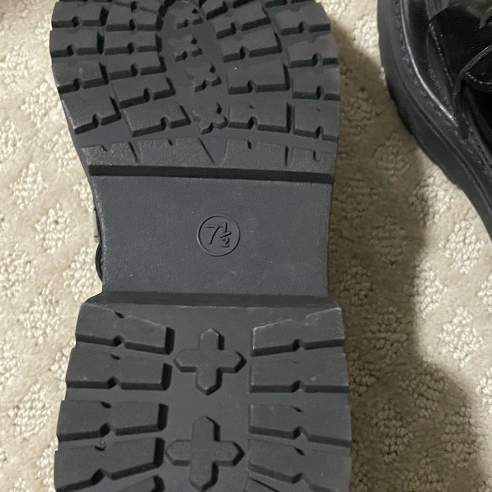Steve Madden Black Leather Loafers - Picture 8 of 8
